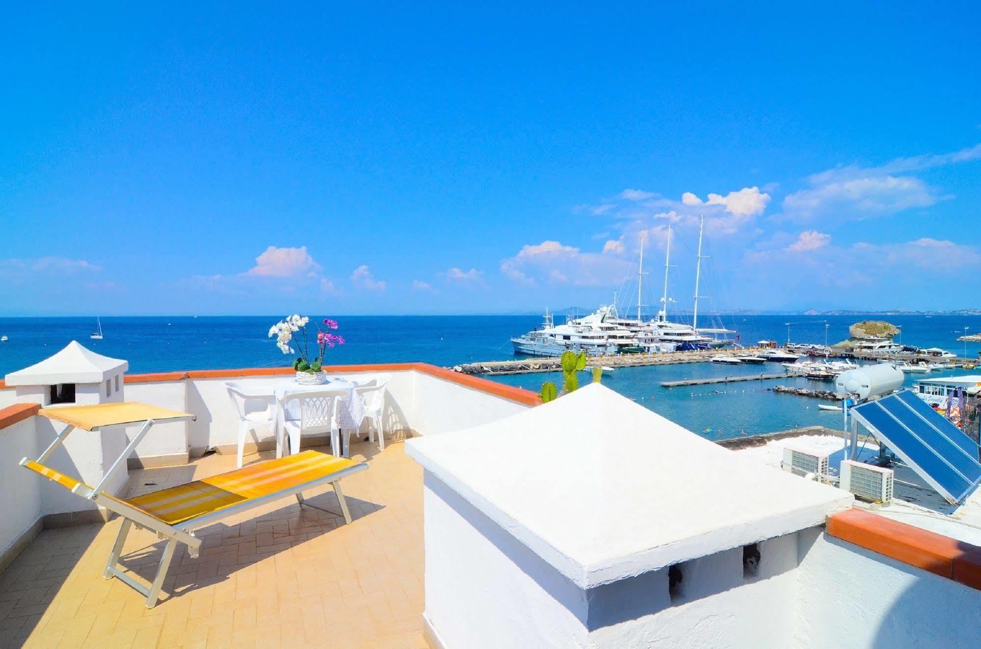 Hotel Terme Marina Lacco Ameno  Exterior photo